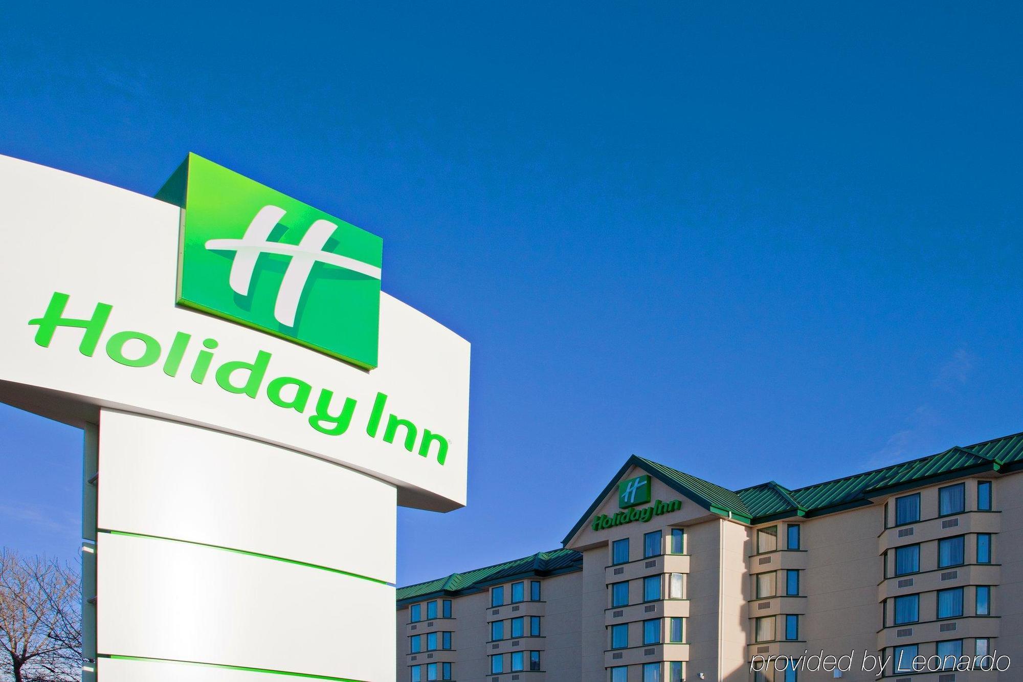Holiday Inn Conference Centre Edmonton South By Ihg Bagian luar foto
